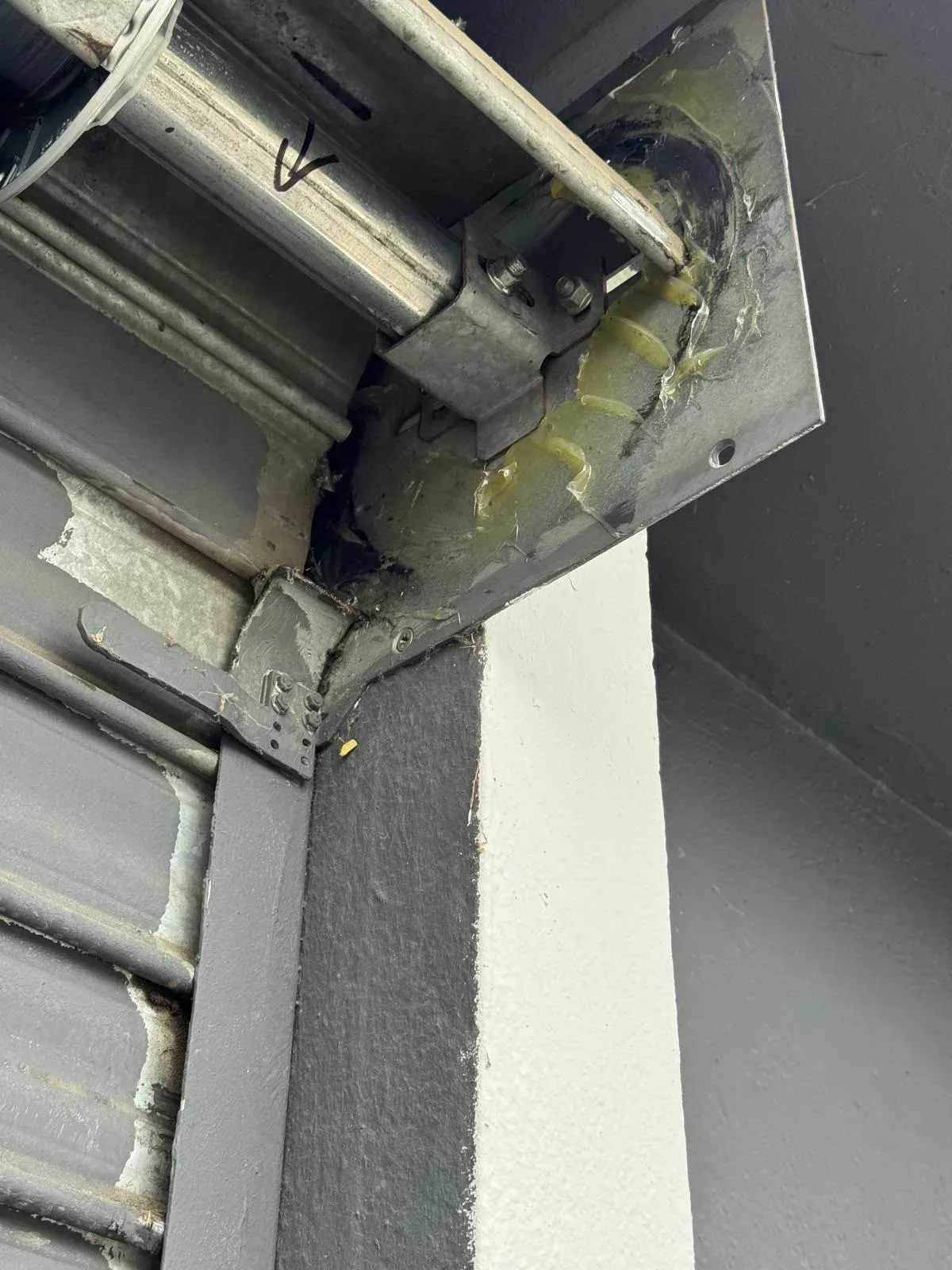 Entretien et maintenance de rideau métallique à Fontenay-sous-Bois