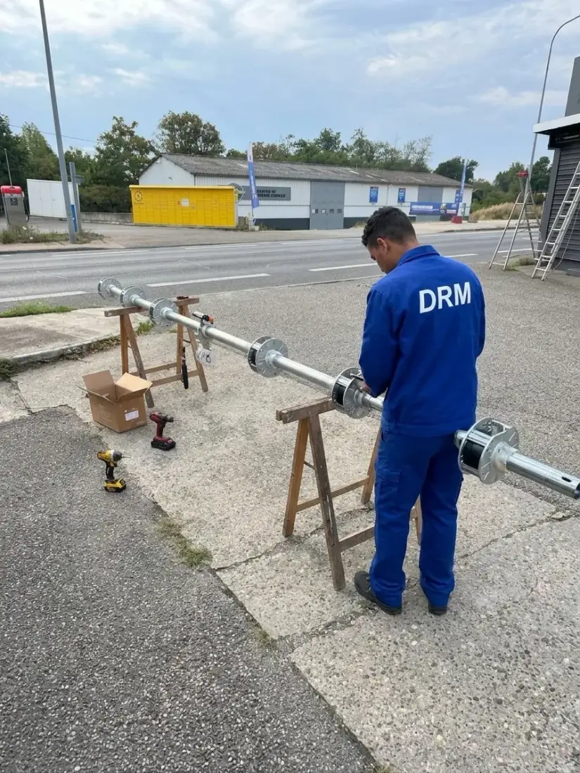 Rideau neuf sur une devanture — Rideau métallique à Fontenay-sous-Bois